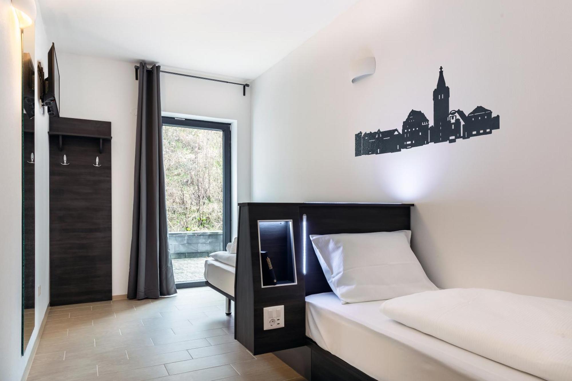 Augustus Hotel Bernkastel - Comfortable Budget Hotel Esterno foto